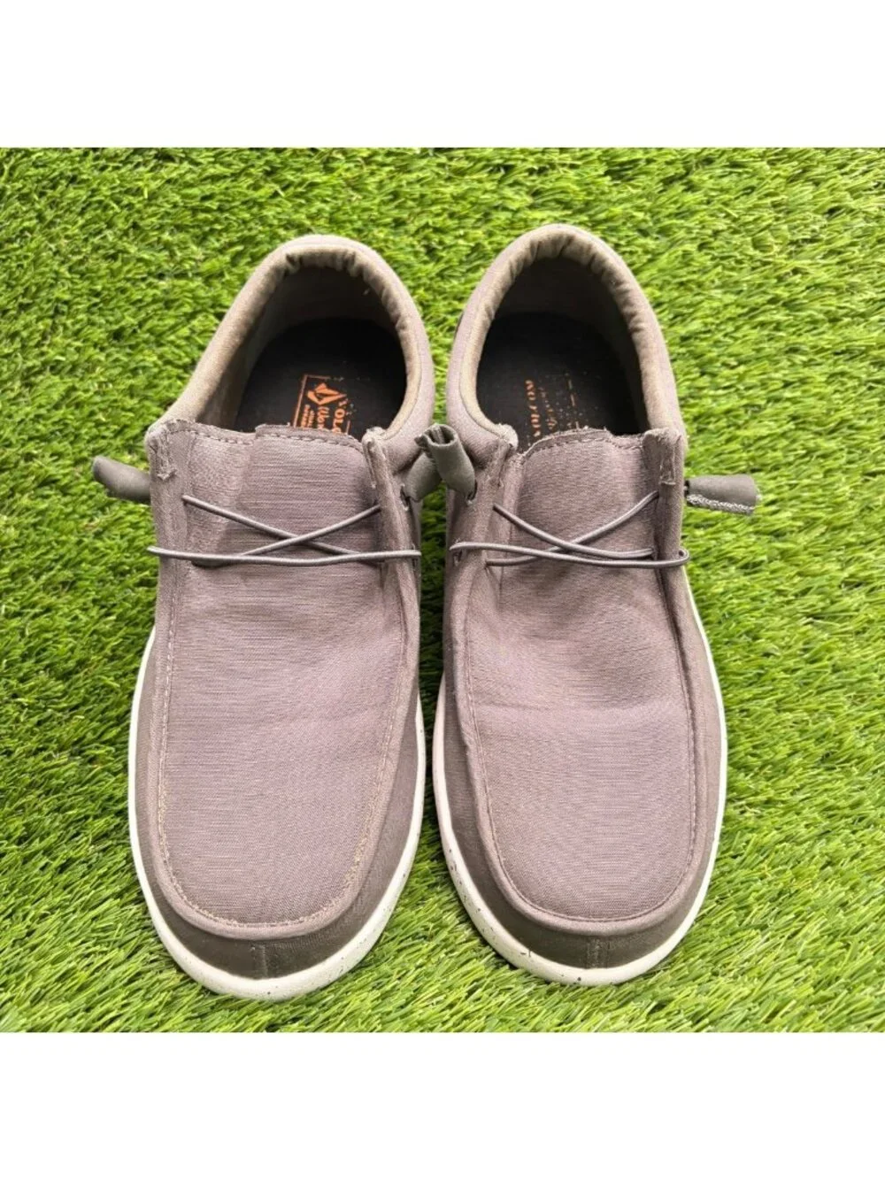 Volcom Chill Womens Size 10D Dark Gray White Composite Toe Safety Work Shoes